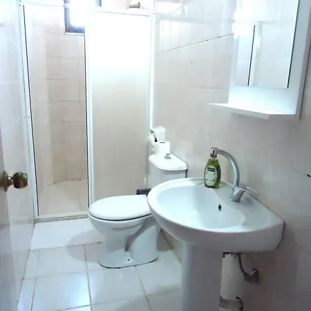 Hayat Δωμάτια σε οικογενειακή κατοικία *